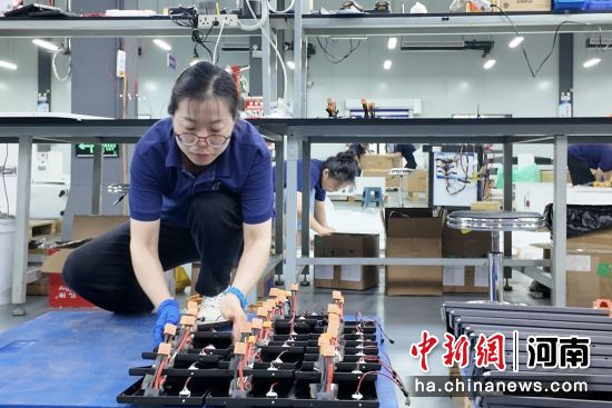 ͼΪ��������ϸǼӹ������㲿���ڷš���ʿ�� ��