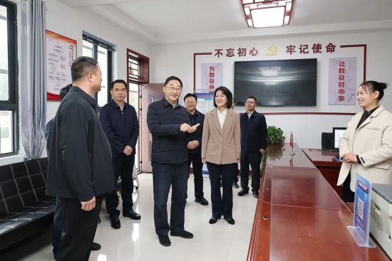 1027գʡί۳ذҦ㵳Աɲ;Ķʮȫᾫ񡣼  