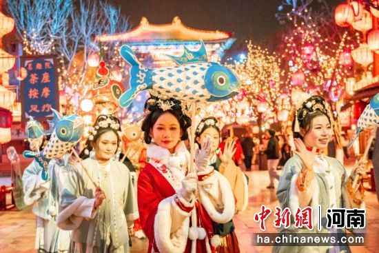 ͼΪ���Ѳ�λ�ֳ��������Ϻ�԰��ͼ