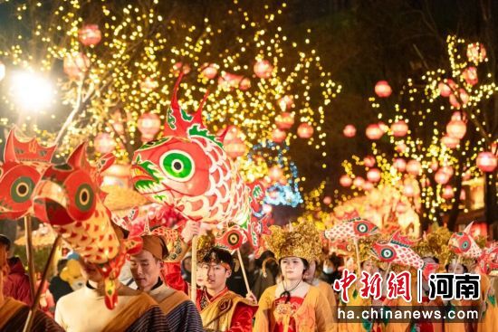 ͼΪ���Ѳ�λ�ֳ��������Ϻ�԰��ͼ