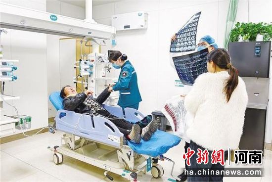 ͼΪҽ�컥���������ﻼ�߾���Ч�ʡ�