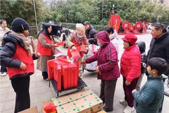 图为活动现场。 图为活动现场。