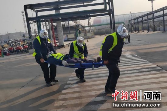 图为应急演练现场。李甲 摄 图为应急演练现场。李甲 摄