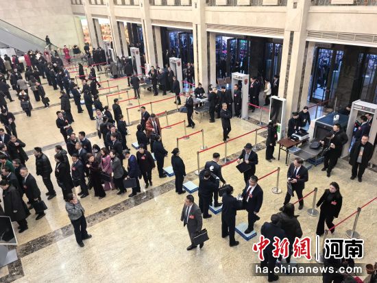 ͼΪίԱ�ڽ��ܰ��졣���� ���� ��