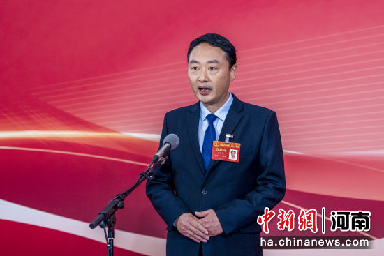 ͼΪ�����˴����ɳ�Ǻ��ڡ�ίԱͨ�����Ϸ��ԡ����� ��� ��