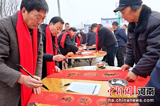 ͼΪ��ֳ���³ɽ��ί��������ͼ