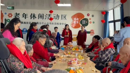 图为活动现场。 图为活动现场。