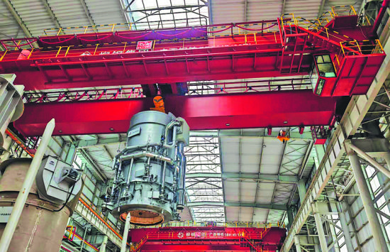 新科起重设备正在运行。图片均由新科起重提供 新科起重设备正在运行。图片均由新科起重提供