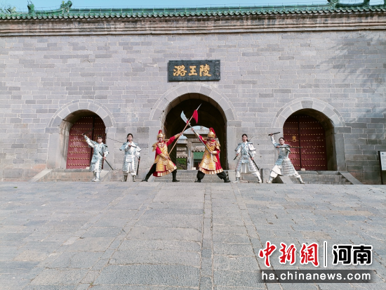 ͼΪ�ݳ��ֳ���