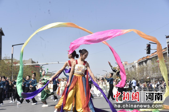 ͼΪ��ֳ���