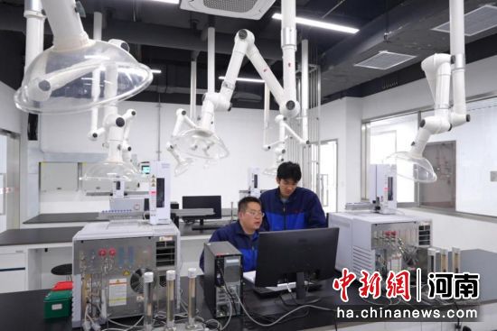 图为许昌金萌实业控股集团有限公司科研中心。 图为许昌金萌实业控股集团有限公司科研中心。