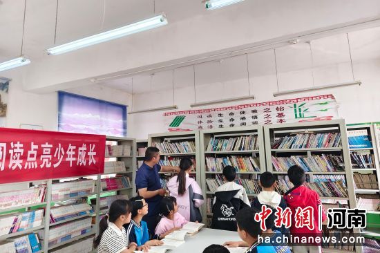图为活动现场。 图为活动现场。