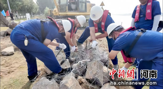 图为演练现场。 图为演练现场。