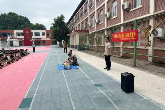 ͼΪ��ֳ���