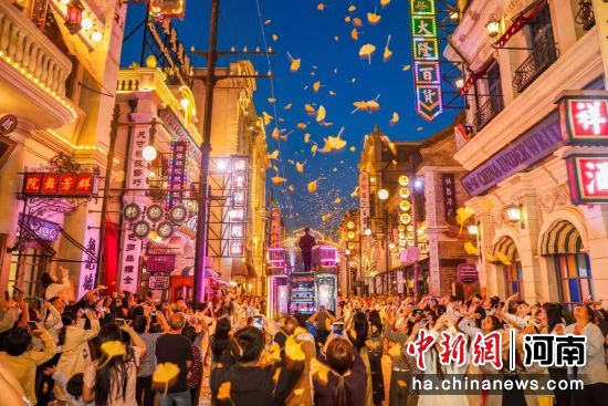 图为郑州电影小镇。中牟新区党工委供图 图为郑州电影小镇。中牟新区党工委供图