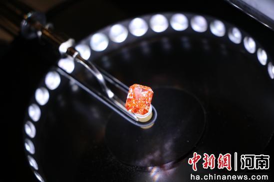 ���¼������ƺ���������ʯ��ҫ����