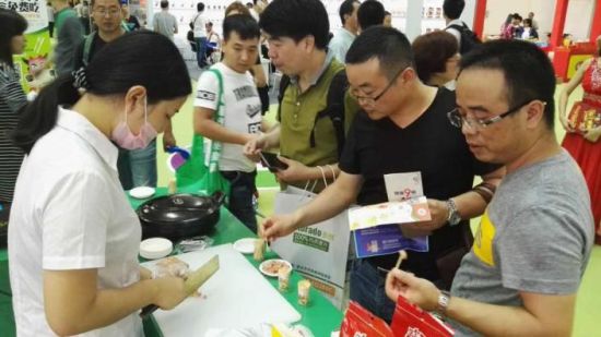 雏牧香亮相第95届全国糖酒商品交易会 - 河南财