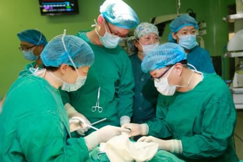 郑州中心医院与上海九院建立合作关系后 为患