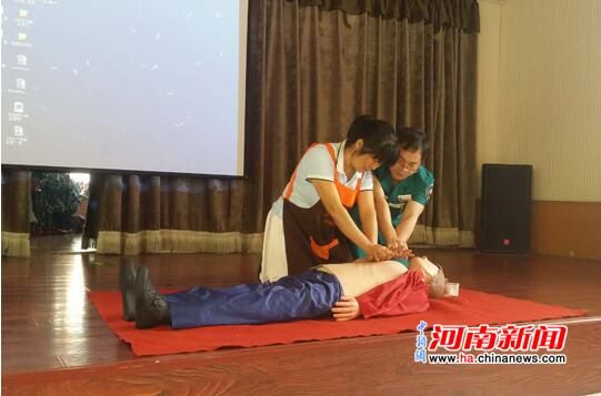 州中泰创伤手外科医院开展急救知识走进幼教团