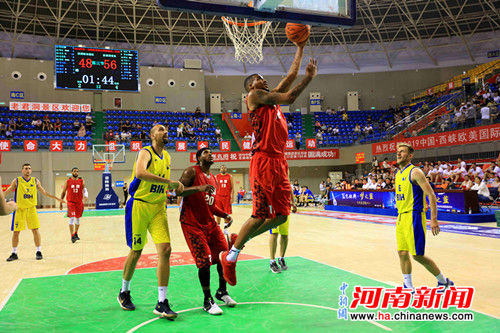 2019中国·西峡欧美国际职业篮球首站赛激情