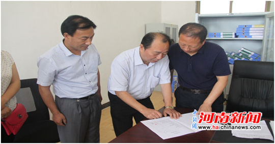 河南省社科联多措并举扎实推进驻村帮扶工作