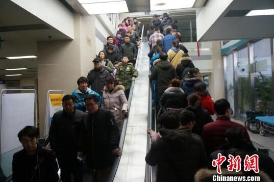 现在怎么去郑州看病 U477P948T2D6612F12DT20170213091702.jpg