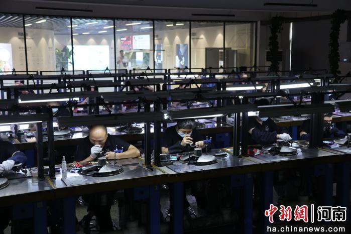 �ӡ���ҵ���ݡ������й�Ӳ�ȡ��������²��ϲ�ҵͻΧ����