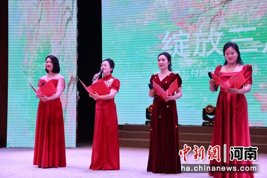 ͼΪ�ݳ��ֳ���