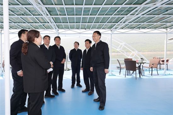 ���¶�ʮ���գ�ʡί���������λ�������صĵ�����ˮ�⣬����ˮԴ����̬������ˮ�ʰ�ȫ�������������ȫý����� ���� ��